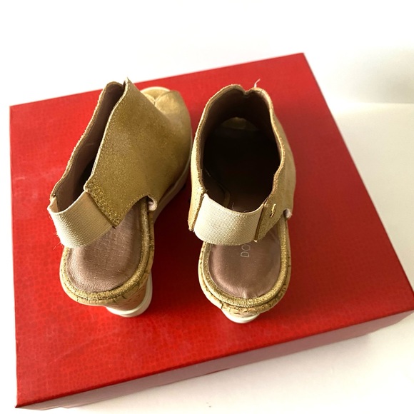 Donald J Pliner Women’s size 5 Platform Wedges heel open toe - Picture 7 of 9